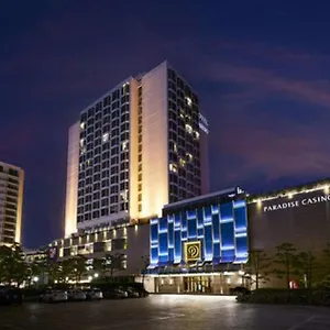 Paradise Hotell