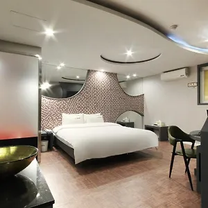  Otel Rosso