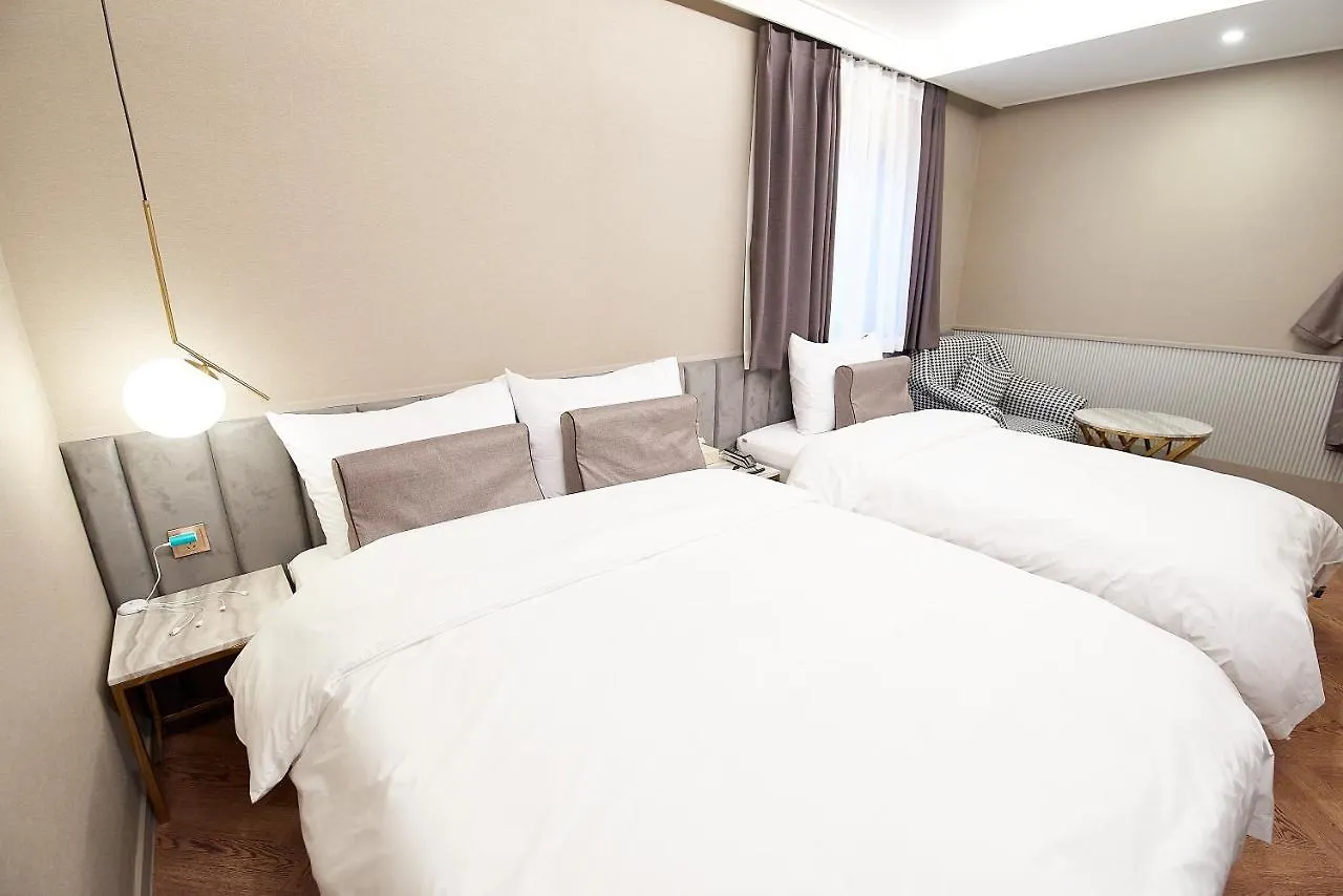 Denbasta Signature Hotel Busan