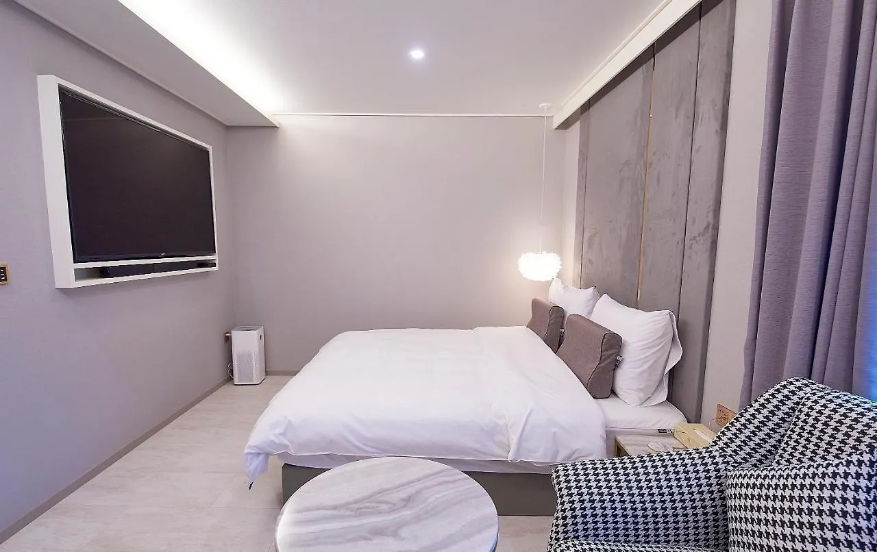 Denbasta Signature Hotel Busan